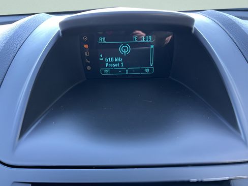 Used 2015 Ford Fiesta SE image 9