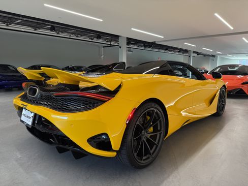 New 2027 McLaren 750S Spider RWD image 7