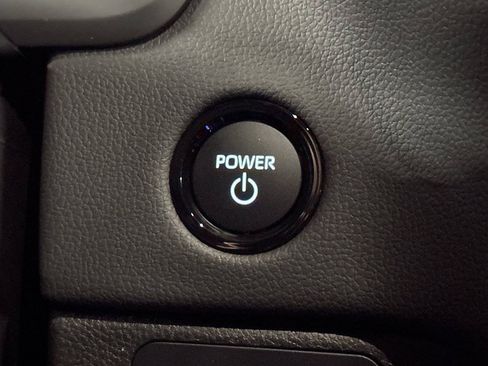 New 2026 Toyota Tundra Limited AWD/4WD image 24