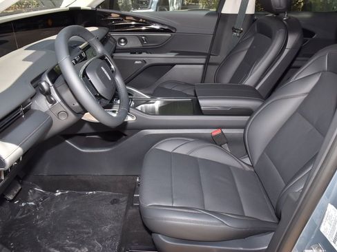 New 2026 Lincoln Nautilus Premier w/ Equipment Group 102A AWD/4WD image 20