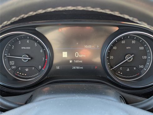 Used 2021 Buick Encore GX Select w/ Advanced Technology Package image 28