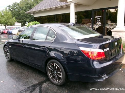 Used 2006 BMW 530xi Sedan AWD/4WD image 4