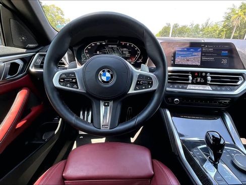 Used 2022 BMW M440i Convertible RWD image 6