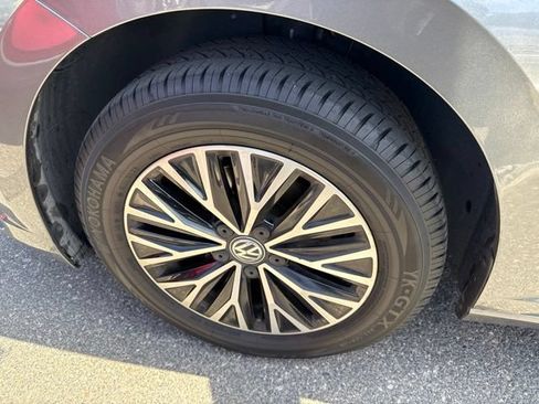 Used 2019 Volkswagen Jetta SEL FWD image 5