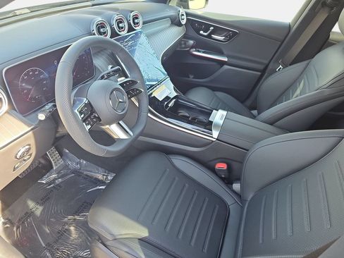New 2026 Mercedes-Benz GLC 300 4MATIC image 16
