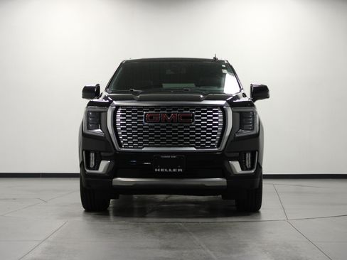 Used 2022 GMC Yukon Denali AWD/4WD image 9