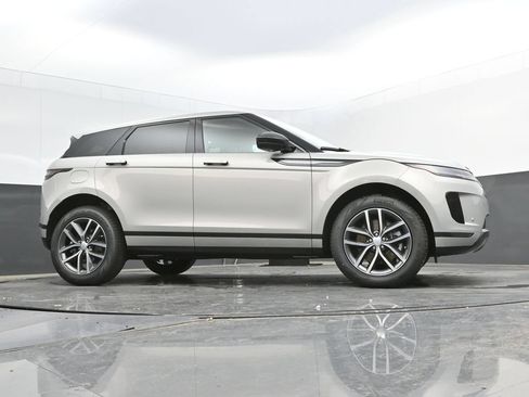 New 2026 Land Rover Range Rover Evoque S AWD/4WD image 32