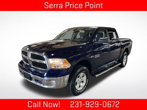 Used 2017 RAM 1500 Classic SLT w/ Luxury Group AWD/4WD image 1