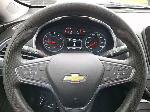 Used 2019 Chevrolet Malibu LT w/ Driver Confidence Package II image 18