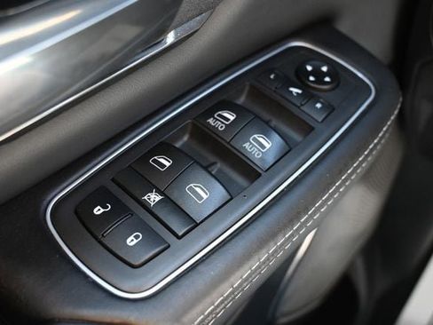 Used 2021 RAM 1500 Limited w/ Night Edition AWD/4WD image 40