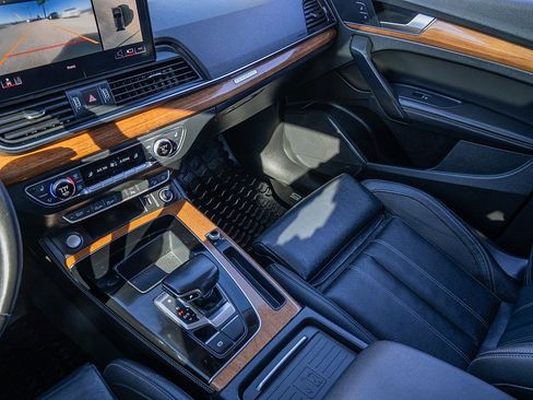 Used 2021 Audi Q5 2.0T Premium Plus w/ Premium Plus Package image 26