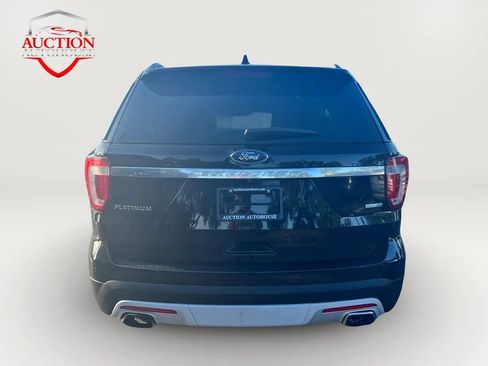 Used 2017 Ford Explorer Platinum AWD/4WD image 5