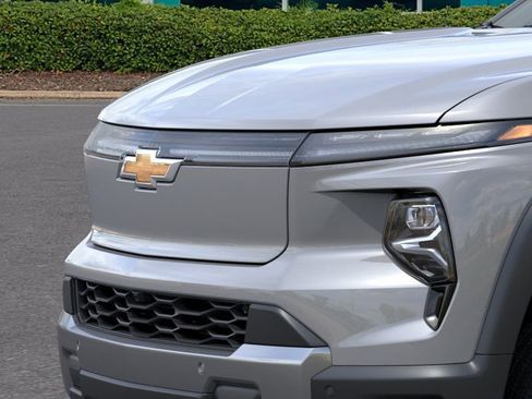 New 2026 Chevrolet Silverado EV LT w/ Plus Package AWD/4WD image 49