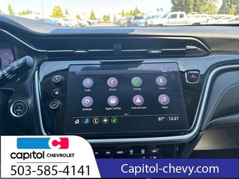 Used 2022 Chevrolet Bolt EUV LT w/ Convenience Package FWD image 19