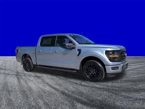 New 2026 Ford F150 XLT w/ XLT Black Appearance Package RWD image 2