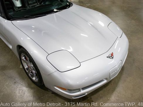 Used 2002 Chevrolet Corvette Convertible w/ Preferred Equipment Group2 RWD image 14