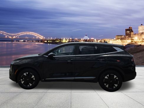 New 2026 Kia Sportage LX image 2