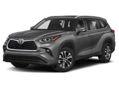Used 2021 Toyota Highlander XLE