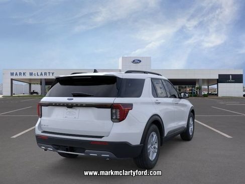 New 2026 Ford Explorer Active w/ Active Comfort Package RWD image 8