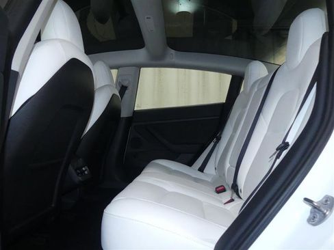 Used 2023 Tesla Model 3 Long Range image 3