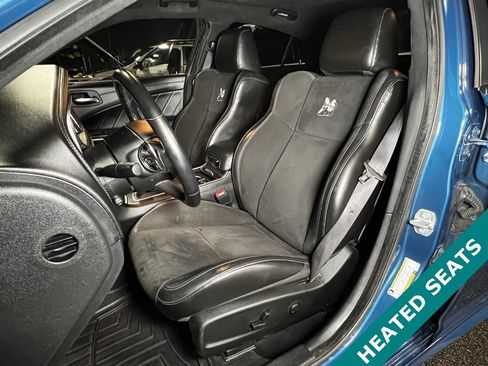 Used 2022 Dodge Charger Scat Pack image 3