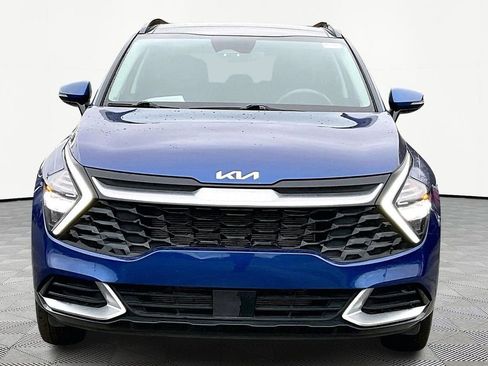 Used 2023 Kia Sportage SX image 2