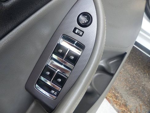 Used 2014 Chevrolet Impala LS FWD image 17