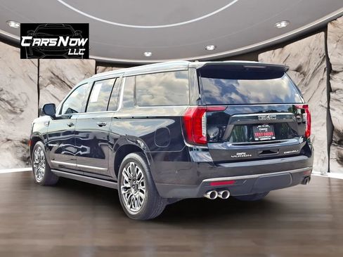 Used 2023 GMC Yukon XL Denali Ultimate AWD/4WD image 4