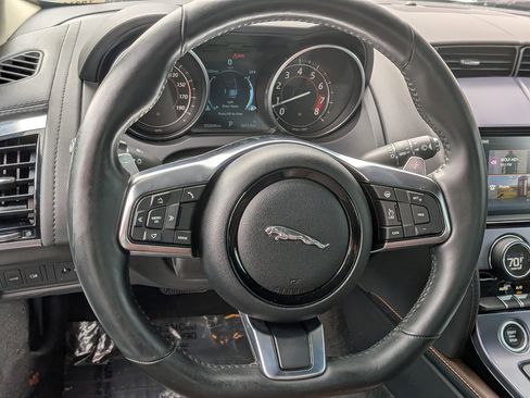 Used 2018 Jaguar F-TYPE Convertible image 20
