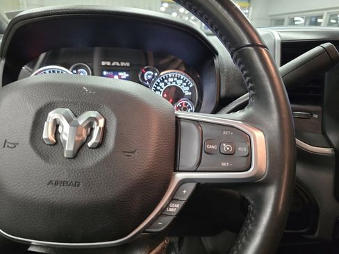 Used 2024 RAM 3500 Big Horn image 24