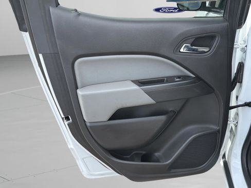 Used 2015 Chevrolet Colorado LT w/ Luxury Package image 32