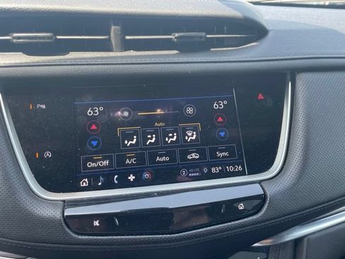 Used 2023 Cadillac XT5 Luxury AWD/4WD image 11