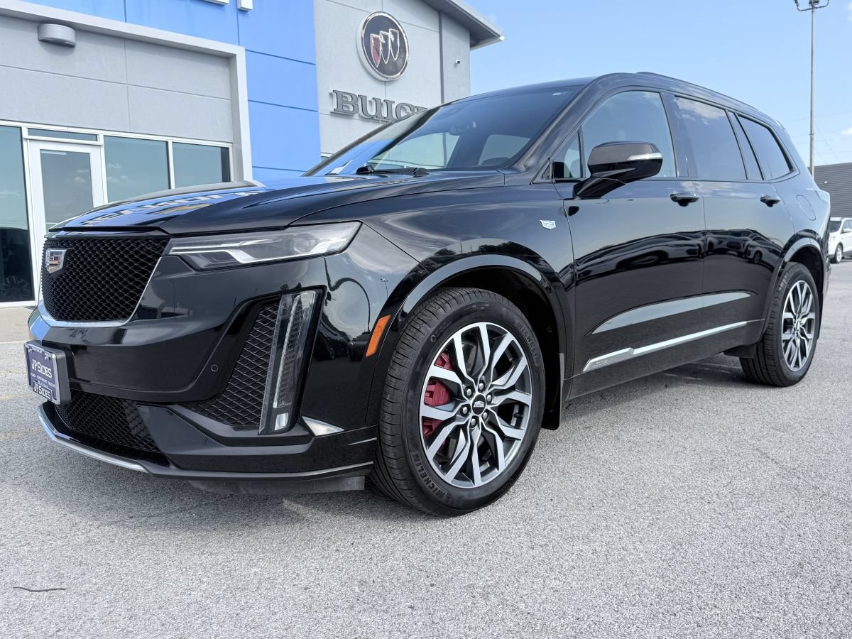 Used 2022 Cadillac XT6 Sport AWD/4WD image 1