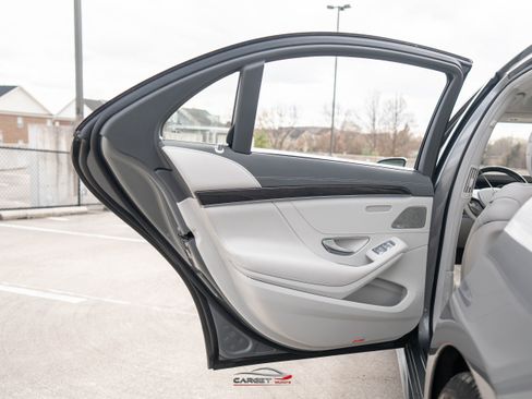 Used 2015 Mercedes-Benz S 550 Sedan image 46