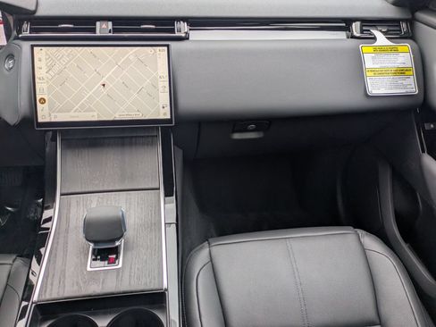 New 2026 Land Rover Range Rover Velar S AWD/4WD image 28