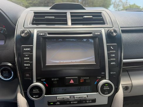 Used 2012 Toyota Camry XLE FWD image 27