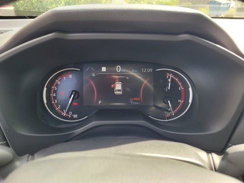 Used 2025 Toyota RAV4 LE image 22