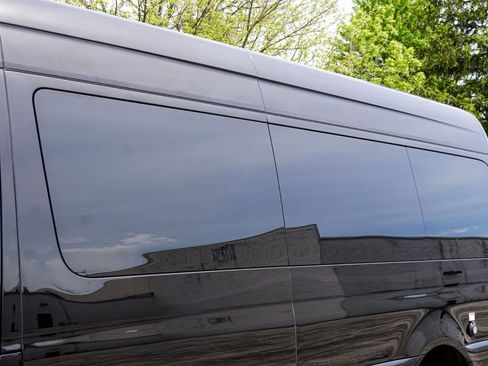 Used 2021 Mercedes-Benz Sprinter 3500 image 86