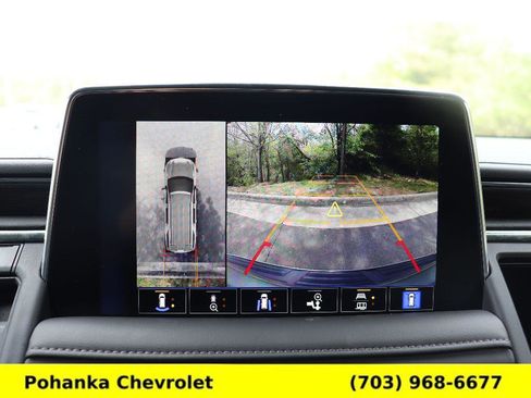 Certified 2024 Chevrolet Suburban Z71 w/ Luxury Package AWD/4WD image 14
