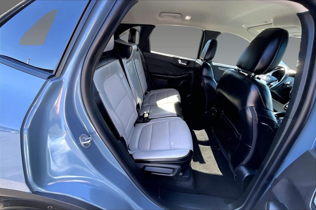 Used 2024 Ford Escape SE FWD image 16