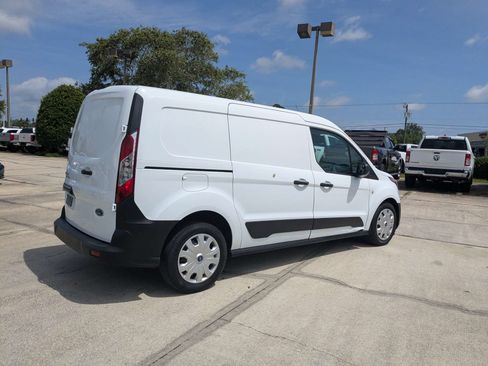 Used 2023 Ford Transit Connect XL FWD image 4