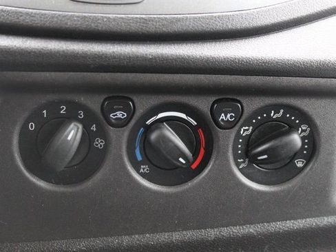 Used 2017 Ford Transit 350 XL image 13