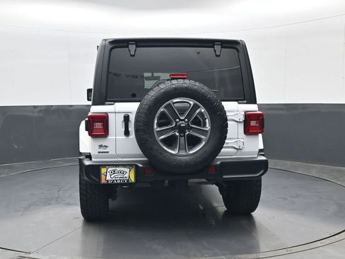 Used 2022 Jeep Wrangler Unlimited Sahara w/ Dual Top Group image 6