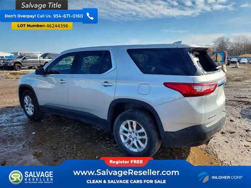 Used 2020 Chevrolet Traverse LS FWD image 3