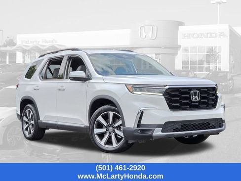 Certified 2025 Honda Pilot Touring image 26