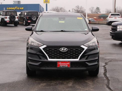 Used 2019 Hyundai Tucson SE image 4