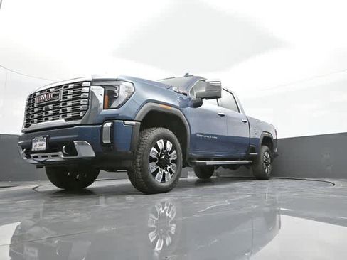 New 2025 GMC Sierra 2500 Denali w/ Denali Reserve Package image 60