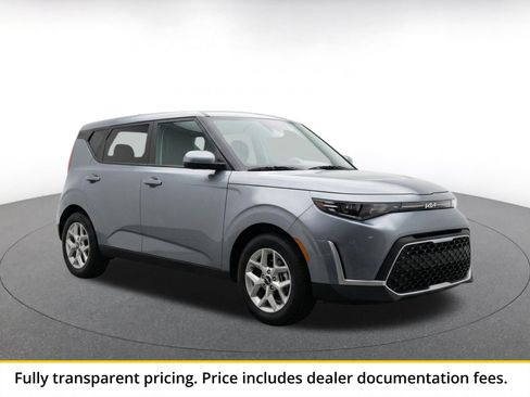 Used 2025 Kia Soul LX w/ LX Technology Package FWD image 1