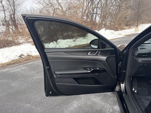 Used 2026 Kia K5 GT-Line w/ GT-Line Premium Package image 16