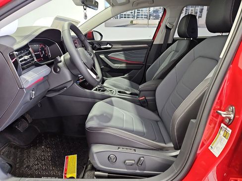 New 2026 Volkswagen Jetta SEL FWD image 17